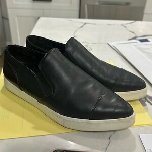 Vince slip on